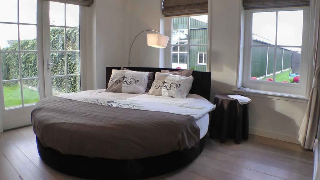 קאטוואודה Bed And Breakfast Hoeve Chapeau חדר תמונה