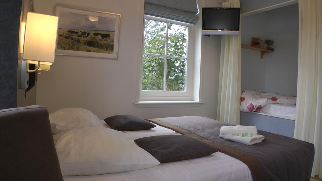 קאטוואודה Bed And Breakfast Hoeve Chapeau חדר תמונה